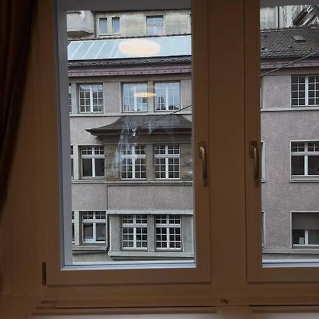Suesse Wohnung In Zuercher Altstadt 3 Zürich Exterior foto